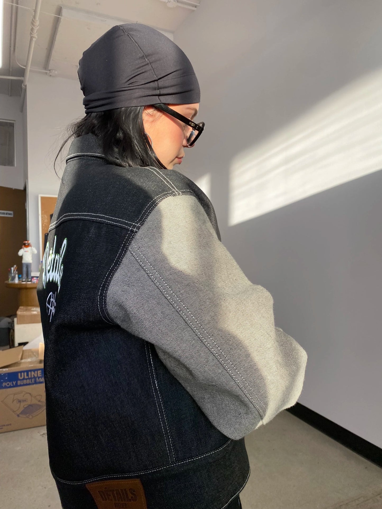 Reversed sleeve long-sleeve jacket - Unisex